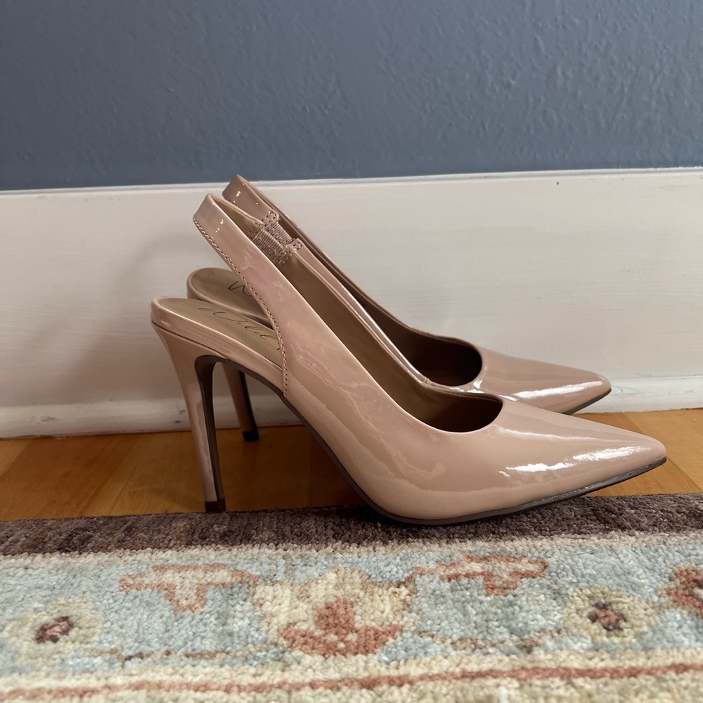 Wild pair Darcie sling back heel